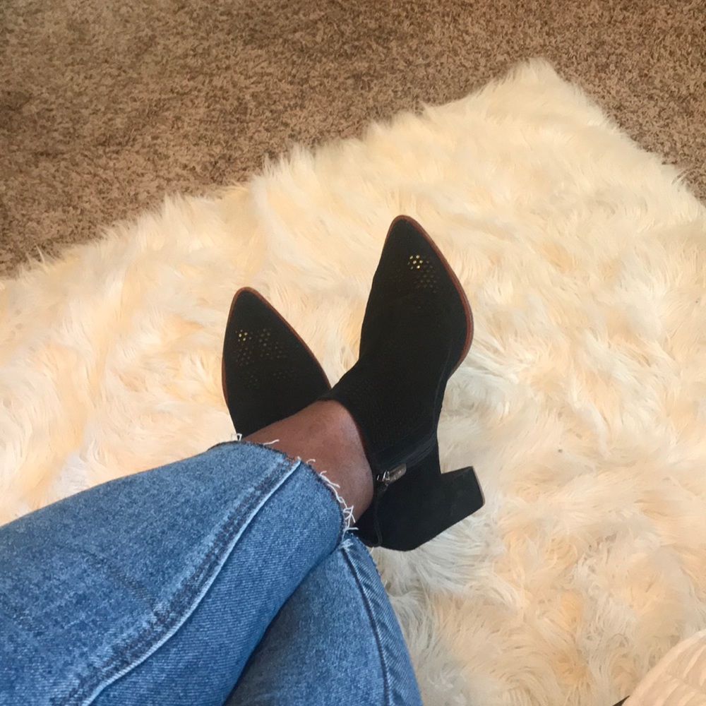 Vince Camuto black bootie
